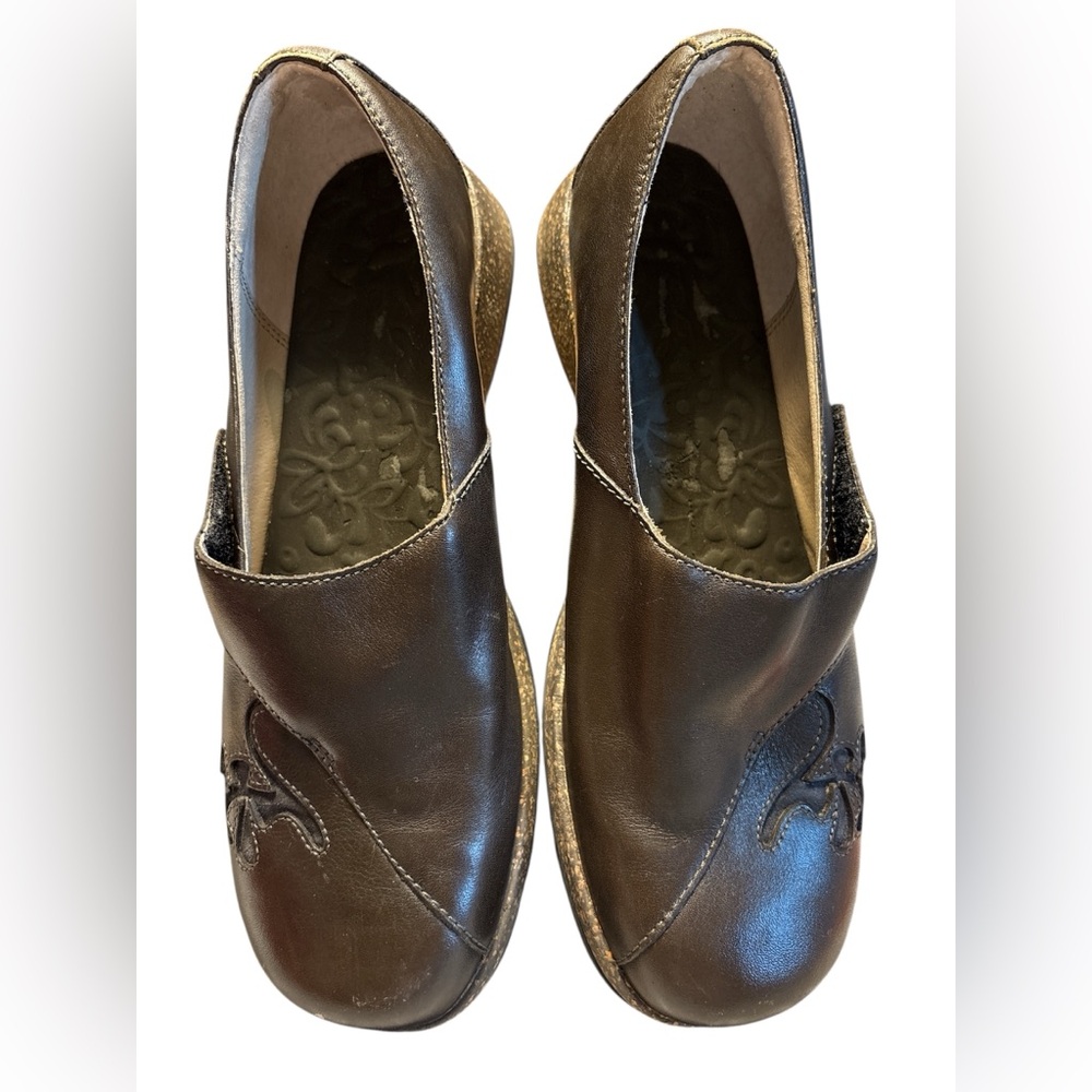 Teva Women’s Leather Comfort Slip-On‎ Shoes Size 8 Brown Embroidered Loafer Clog